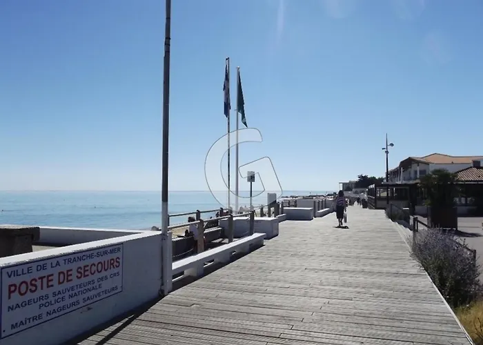 Cosy En Centre-ville Proche - Fr-1-194-356 *